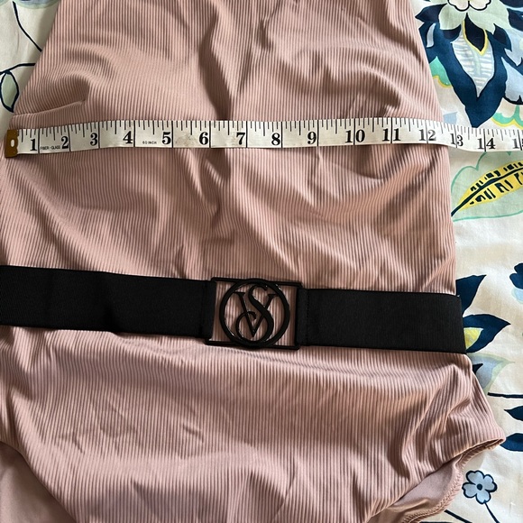 Swimsuit - Picture 4 of 5